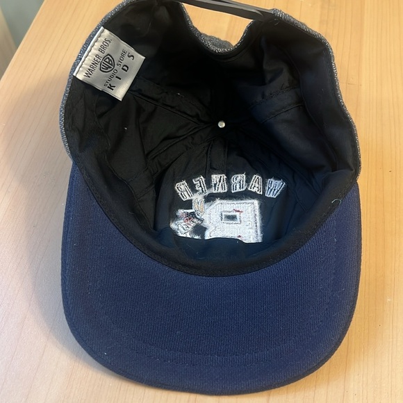 Looney Tunes kids Hat, Warner Bros Bugs Bunny - Picture 5 of 6